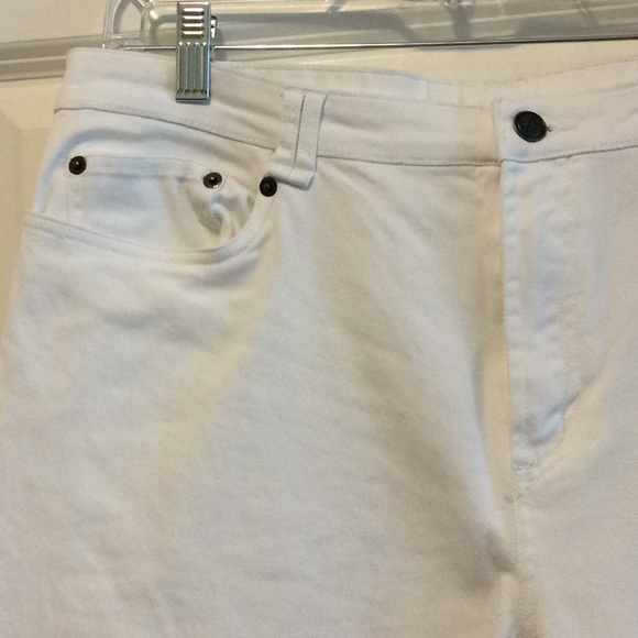 Ladies white denim cropped jeans - Picture 2 of 5